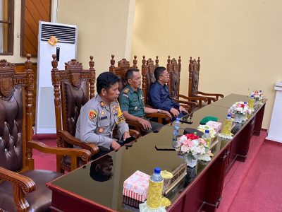 Pejabat Polres Tabalong Hadiri Sidang Paripurna Graha Sakata DPRD Kabupaten Tabalong