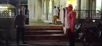 Polsek Jajaran Amankan Kelancaran Sholat Tarawih di Beberapa Masjid