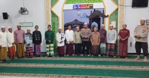 Sholat Subuh Berjamaah, Kapolsek Banua Lawas Berikan Pesan Kamtibmas