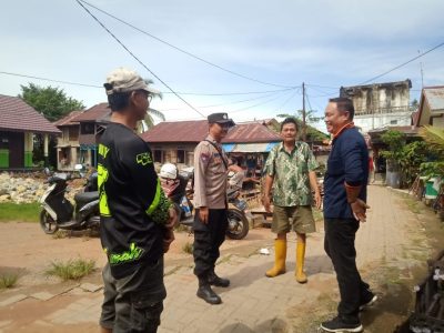 Polsek Kelua Laksanakan Patroli Harkamtibmas Dialogis di Kelurahan Pulau