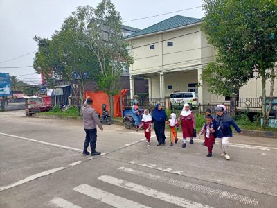 Polres Tabalong Gelar Ploting Pagi untuk Dukung Kelancaran Lalu Lintas di Jam Sibuk