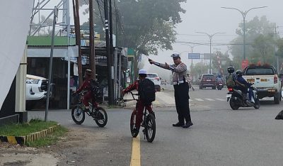 Bukan Sekadar Atur Lalu Lintas, Satlantas Tabalong Jadi Penjaga Keselamatan Pelajar