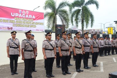 Polres Tabalong Gelar Upacara Serah Terima Jabatan Sejumlah Pejabat Utama dan Kapolsek