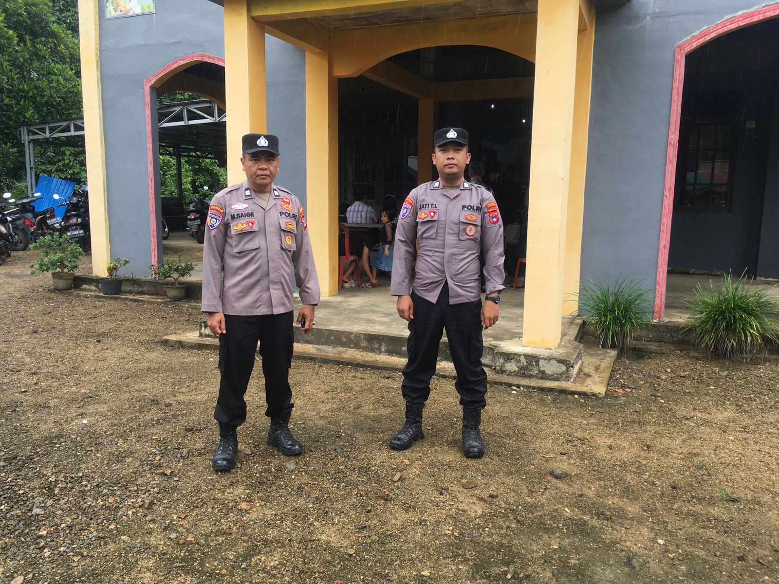 Berikan Rasa Aman Masyarakat Ibadah Minggu Di Gereja, Polsek Haruai Adakan Patroli Rutin