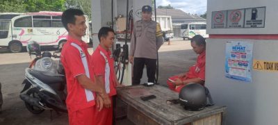 Polsek Muara Harus Laksanakan Patroli ke SPBU, Berikan Himbauan Keamanan Kepada Petugas