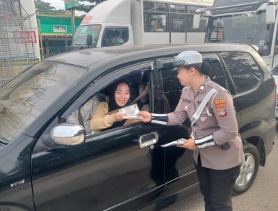 Satlantas Polres Tabalong Sapa Pengguna Jalan Lewat Penling, Ajak Masyarakat Utamakan Keselamatan