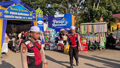 Polisi Hadir di Pasar Wadai, Sat Samapta Polres Tabalong Jaga Keamanan
