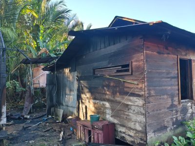 Diduga Akibat Hubungan Arus Pendek Listrik, Rumah Kakek 85 Tahun Habis Dilalap Api