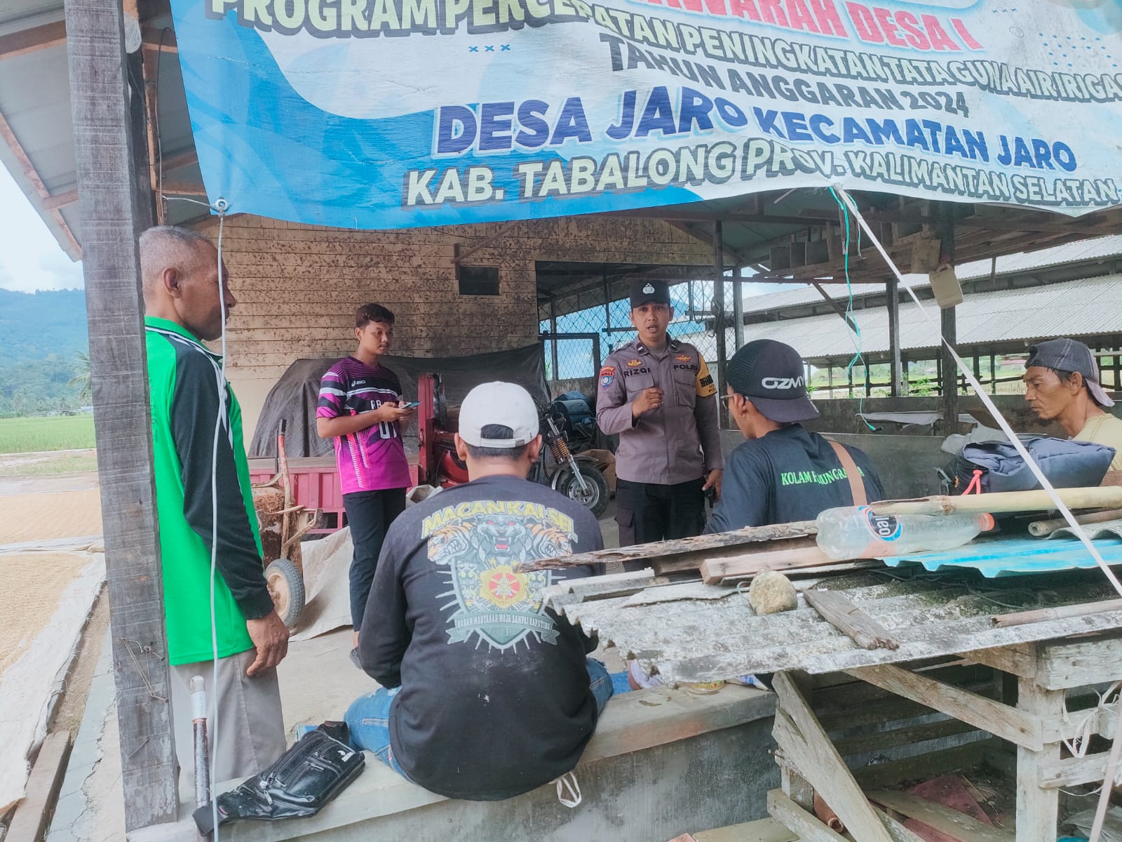 Sentuhan Humanis Patroli Sambang Polsek Jaro, Lebih Dekat, Lebih Aman bagi Warga