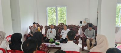 Bhabinkamtibmas Polsek Muara Harus Hadiri Rapat Koordinasi Penyelenggaraan Pemerintahan Desa di Desa Padangin