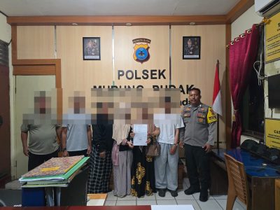 Tak Terima Kost Khusus Putri Dimasuki Pria, Pemilik Kost Laporkan Sepasang Kekasih ke Bhabinkamtibmas Mabuun