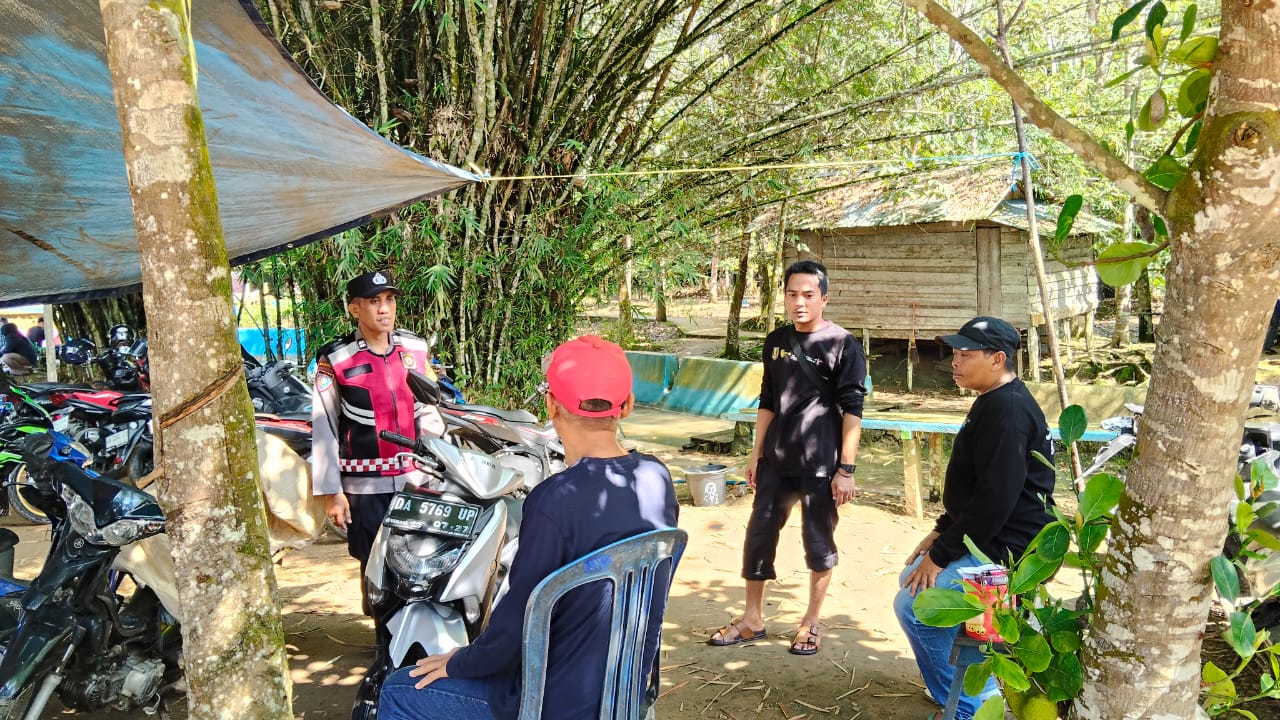 Beri Rasa Aman, Polsek Jaro Laksanakan Patroli Dialogis Sapa Wisatawan