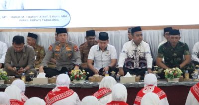 Kapolres Tabalong Hadiri Pelepasan Jemaah Calon Haji Kloter 19 Kabupaten Tabalong Tahun 2026