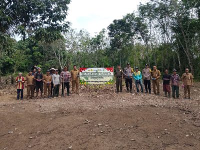 Polsek Banua Lawas Bersama Poktan Sumber Rezeki Tanam Jagung Serentak Dukung Swasembada Pangan 2026