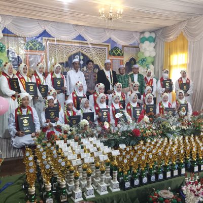 Polsek Muara Harus Hadiri Kegiatan Khataman RTQ Falahul Amin 433 Mantuil Angkatan Ke-II & Khataman Tilawati Dewasa Angkatan Ke-I