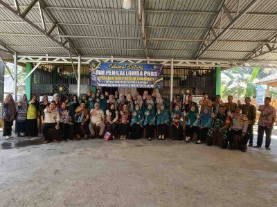 Bhabinkamtibmas Polsek Muara Harus Dampingi Kegiatan Penilaian Lomba PHBS Tingkat Kabupaten di Desa Manduin