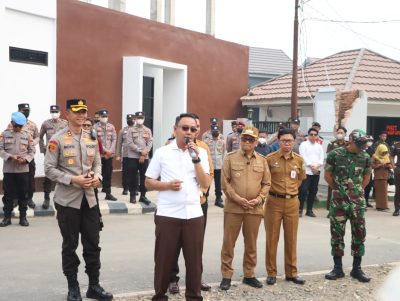 Karyawan PT.BPP Lakukan Unras Di kejaksaan Negeri Tabalong, Polres Tabalong Layani pengunjuk rasa