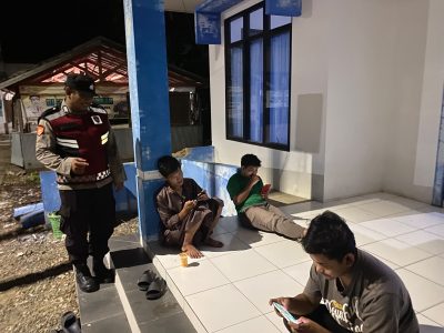 Ciptakan Rasa Aman, Personil Polsek Muara Harus Gelar Patroli Malam dan Sambangi Pemuda di Desa Tantaringin